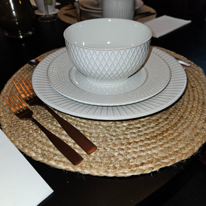 Market Finds Dinnerware