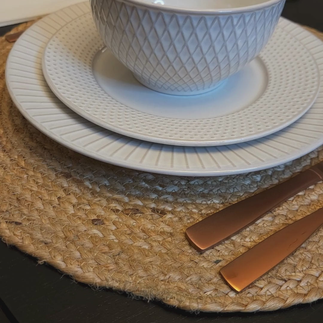 Market Finds Dinnerware